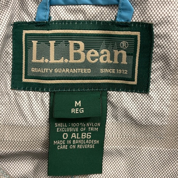 Ll Bean rain jacket - Picture 4 of 4